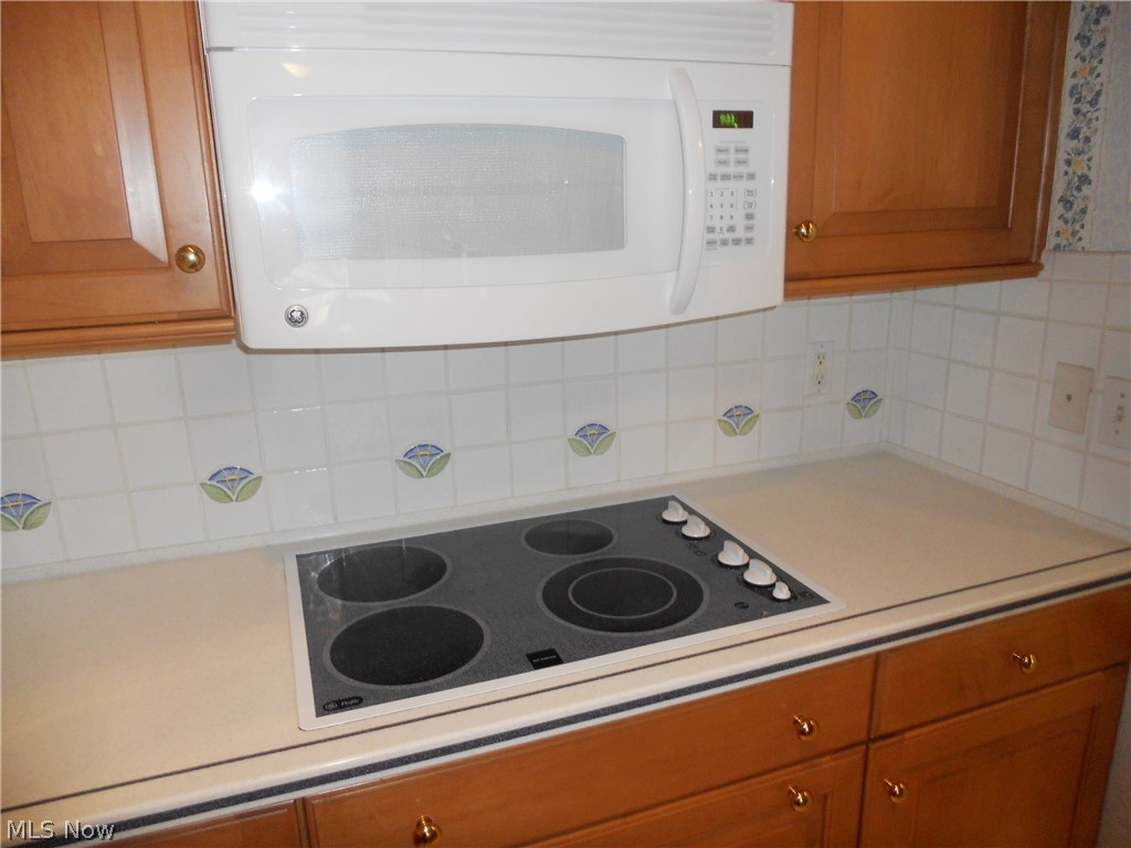 Silver Lake Towers Condo - Residential