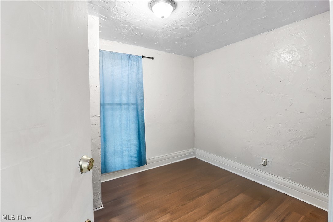 Voris - Residential Income