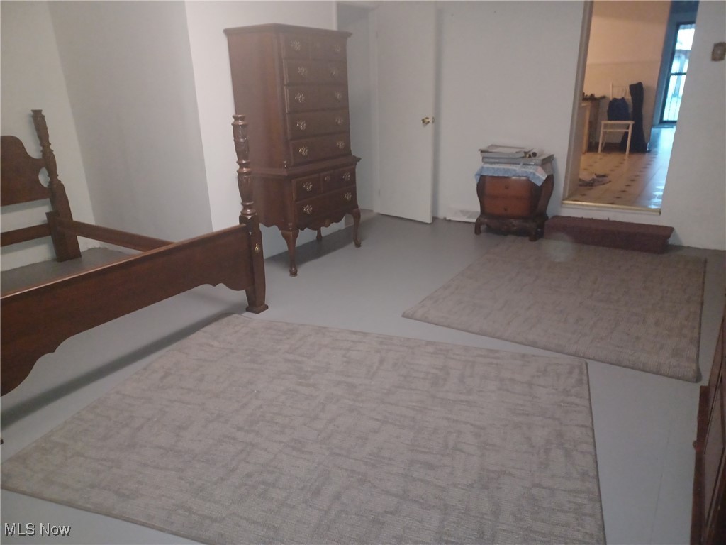 Alexander Sacketts Sub - Commercial Sale