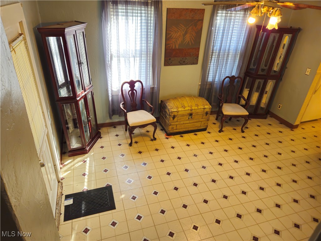 Alexander Sacketts Sub - Commercial Sale