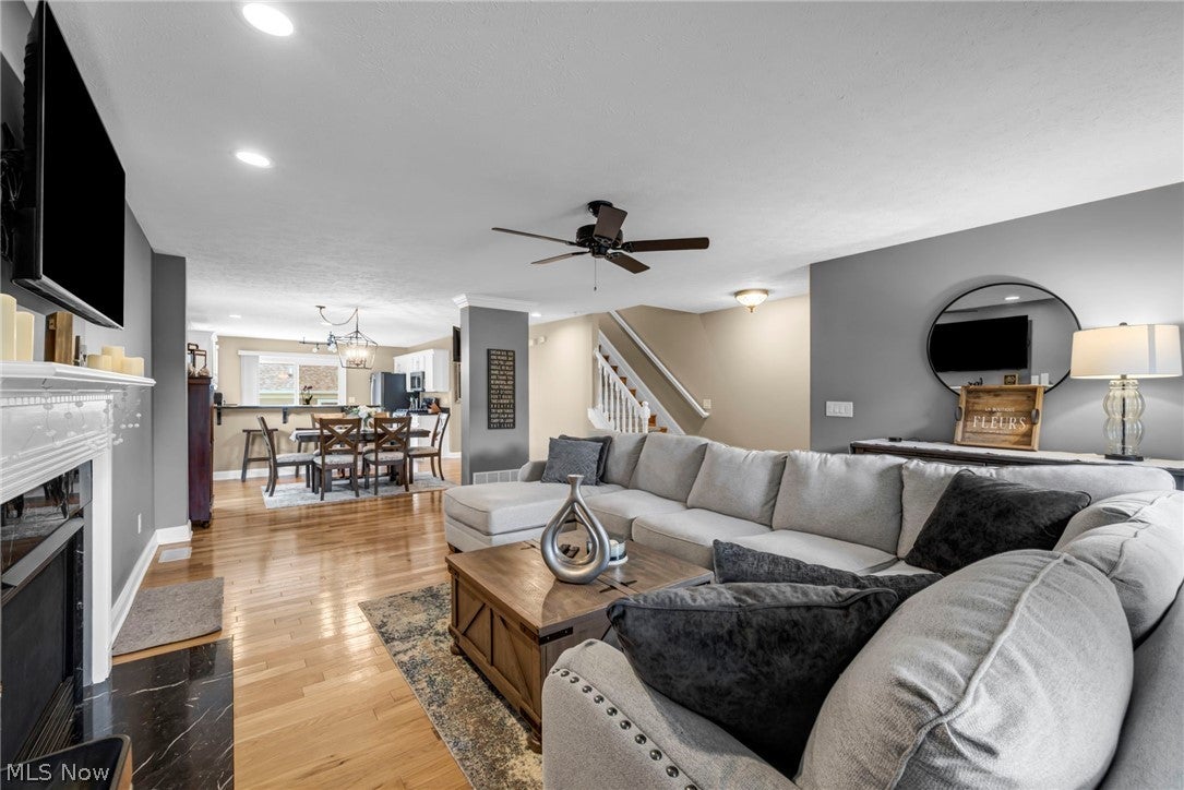 2723 Sexton Court