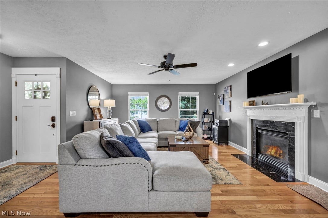 2723 Sexton Court