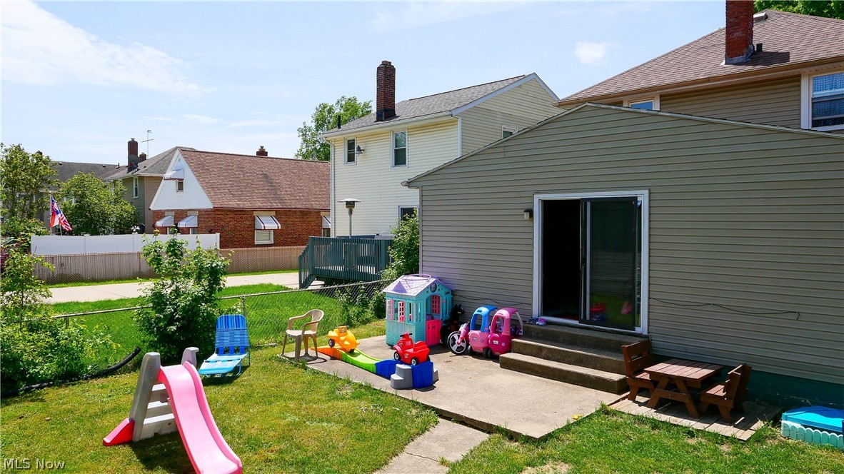 Hoenicka Park - Residential