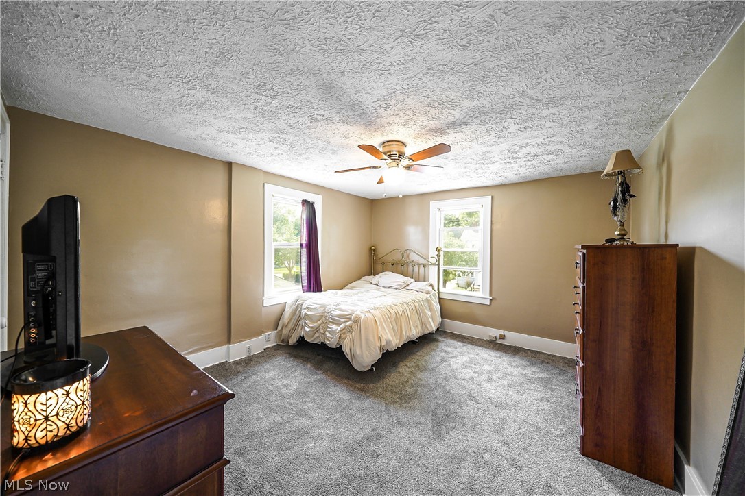 Hoenicka Park - Residential