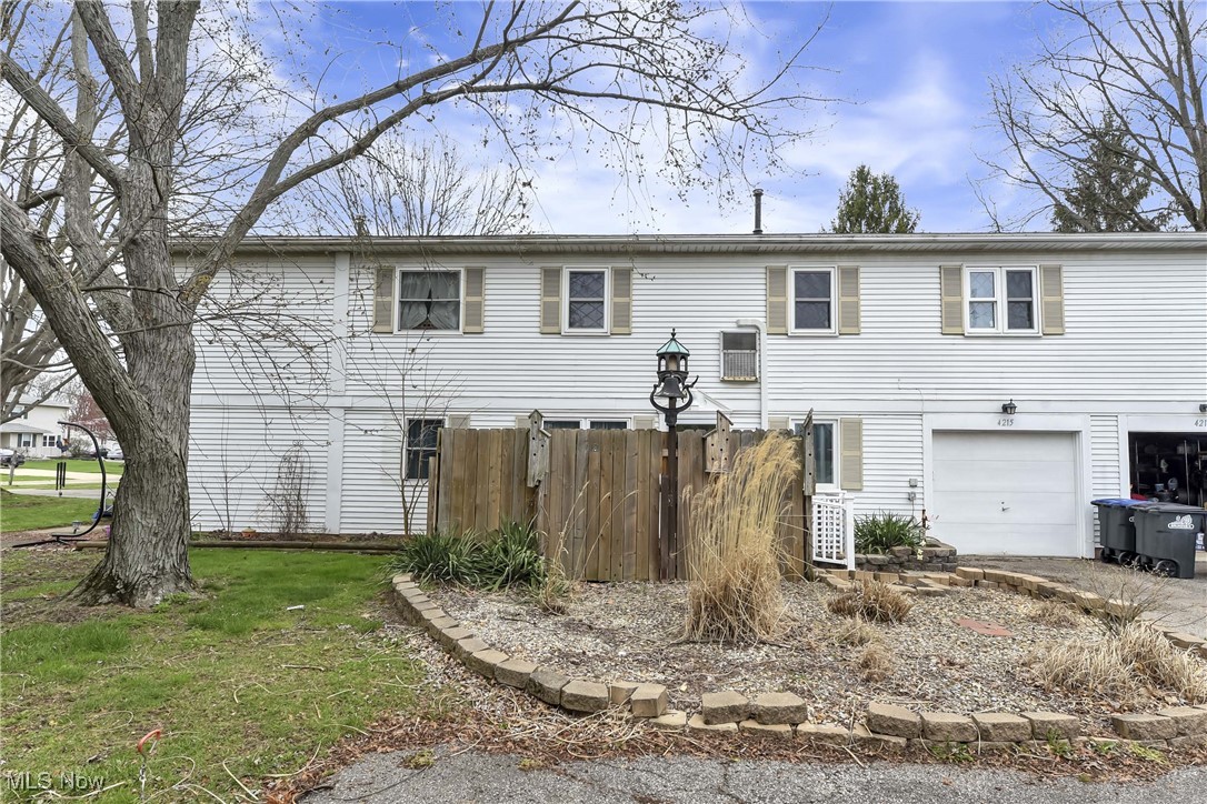 4215 Regal Avenue, Brunswick, Ohio image 37
