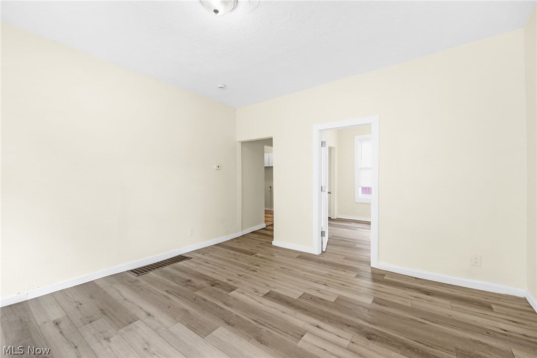 1366 W 87th Street
