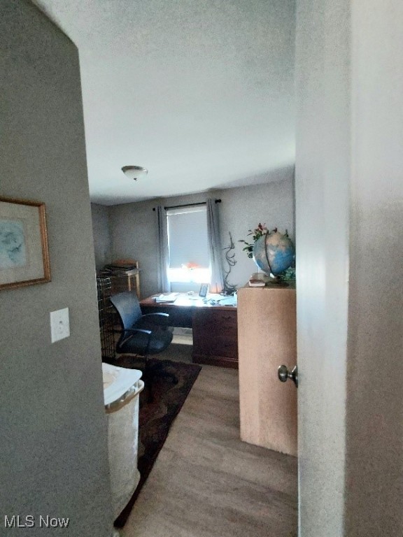 1047 Wilshire Drive, Youngstown, Ohio image 8