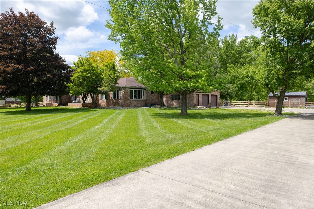 978 Housel Craft Road, Bristolville, Ohio image 2