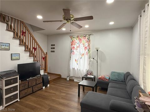 Tiny photo for 713 Trenton St, Toronto, OH 43964 (MLS # 5190470)