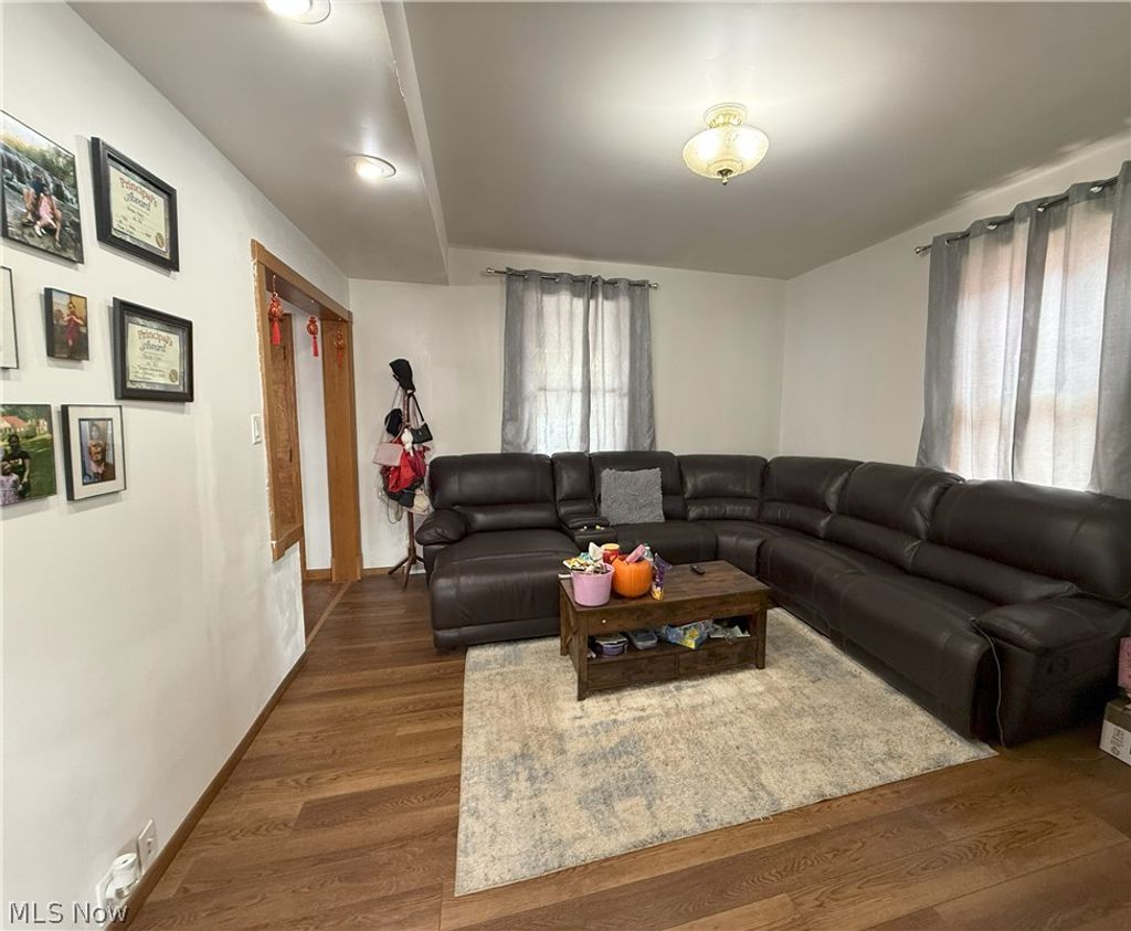 Photo of 713 Trenton St, Toronto, OH 43964 (MLS # 5190470)