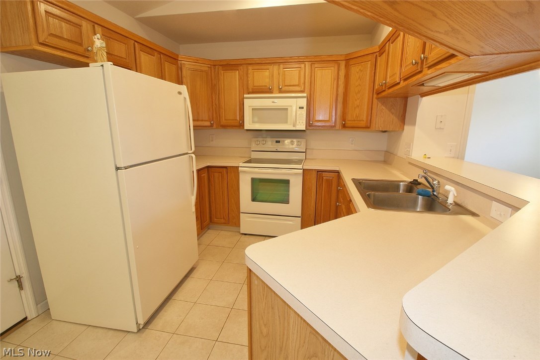 Kensington Village Condo - Residential