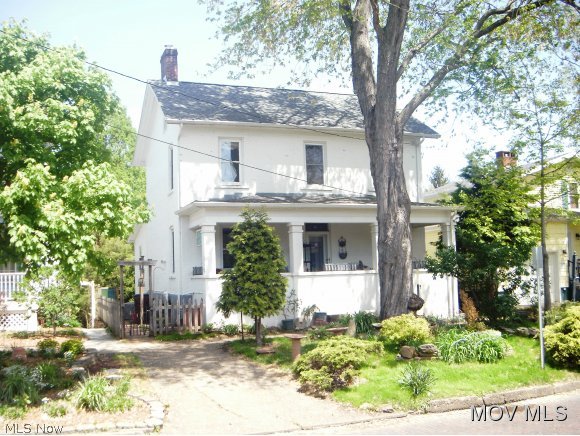 Classic old brick 2-story home blends the old with the new very nicely. A master suite has been added to the rear of the home to allow for total one-floor living that is handicap accessible. Lush gardens adorn the 45'x180' lot from front to back. Updates include replacement windows and doors, wiring, handicap ramp, decks, kitchen cabinets, counters and flooring. MREI #5117 Elem: Washington Elementary School Elem/Bus: N JrHigh: Marietta Middle School School JrHigh/Bus: N High: Marietta High School High/Bus: N Fire: CIT Police: CTY PossFreeGas: N ;SQFT=Fin L1:1039, Fin L2:747, Fin Bsmt:0, Fin Above:1786, Fin Total:1786, Unfin Above:400;PRKG= Off Street