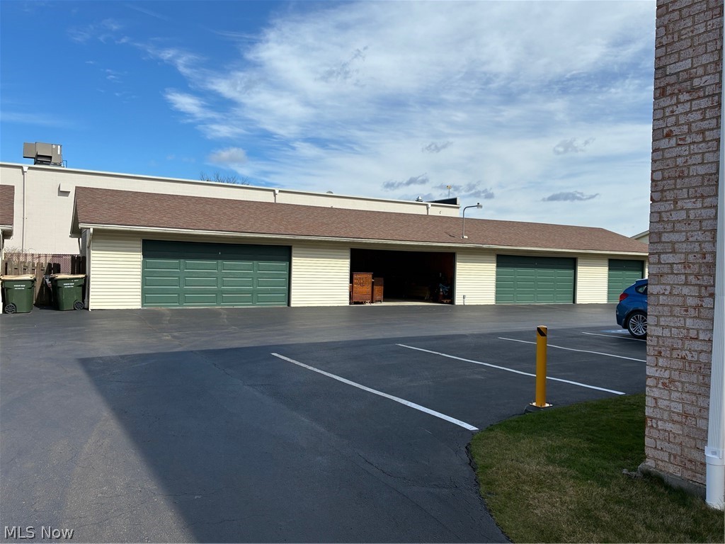 Presidential Square II - Residential