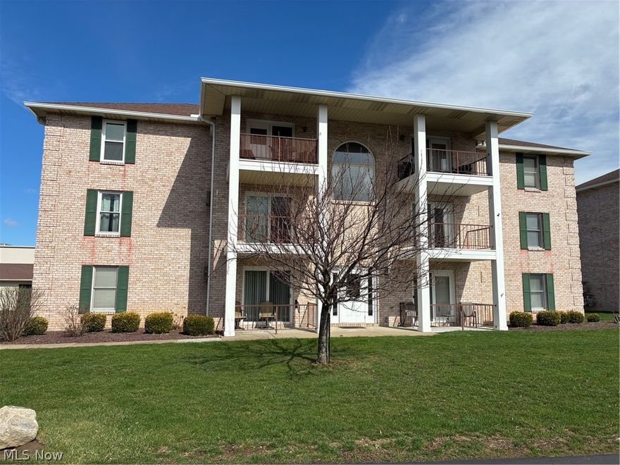 Great 2nd floor condo priced to sell, Updated step-in shower and bath. Newer windows and sliding door to Balcony seating for fresh air, 1 Car enclosed garage with additional storage. Immediate possession! Heat included in Condo fee.