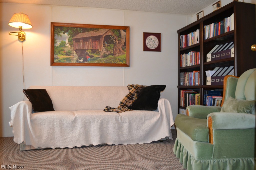 Navarre Village - Residential