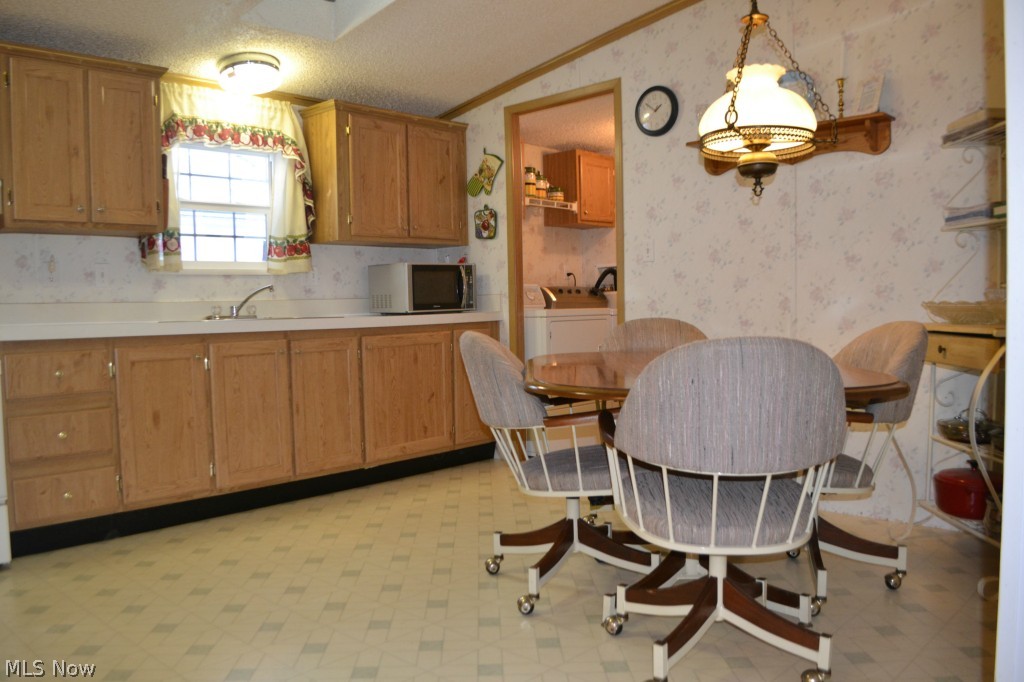 Navarre Village - Residential