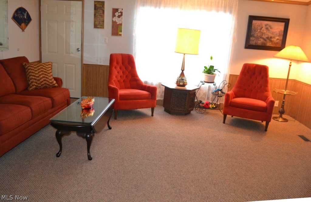 Navarre Village - Residential