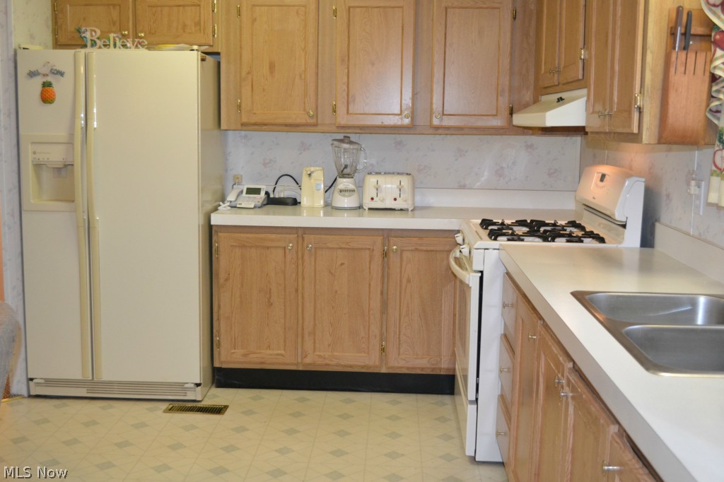 Navarre Village - Residential