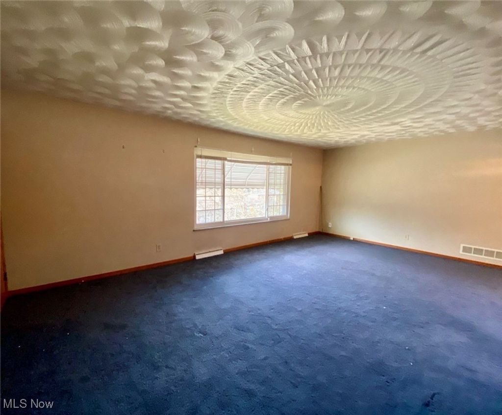 Photo of 1859 Cromwell Drive #1859, Akron, OH 44313 (MLS # 5185353)