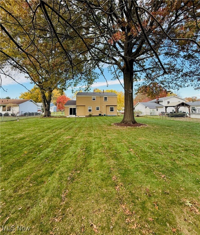 Crest Dale Estate #6 - Residential