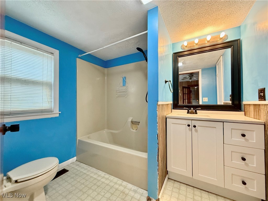 Mcpherson Manor - Residential