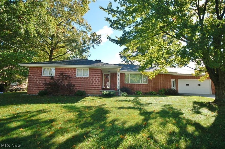 Would you recognize a diamond in the rough if you came across one? Well, here is your chance! Check out this ALL BRICK, 4 bedroom (all large and all on main floor), 2 bath ranch. Lakeview schools! Almost 1900 square feet of first floor living. Fabulous hardwood floors throughout (except kitchen and baths). Large kitchen with all stainless steel appliances. Formal dining room. Huge living room. Gigantic (13x45) basement rec room with seperate 12x22 billiard room (Brunswick pool table stays). Rec room also has a wood burning fireplace with super efficient "insert".  Extra large 2 car garage is 23'x24'. New roof in 2010 with 30 yr. warranty. Fenced-in private back yard. With some TLC and your finishing touches, this home can be the polished gem that it is meant to be!