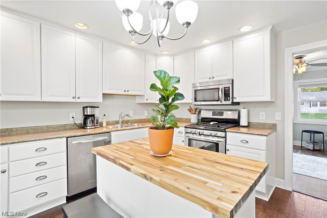 Devon Drive - Residential