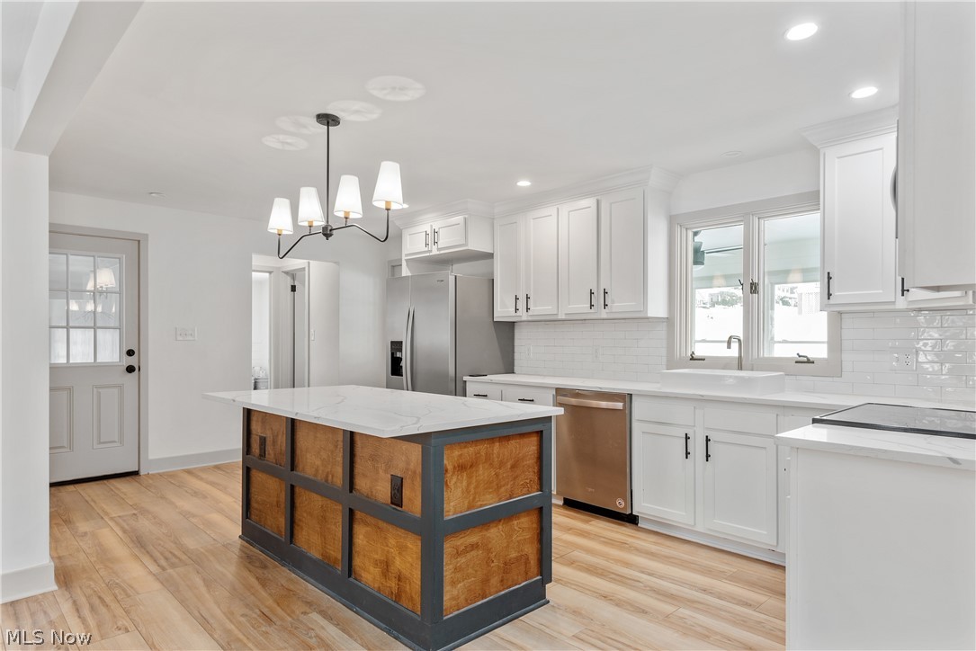 Elmknoll Heights - Residential