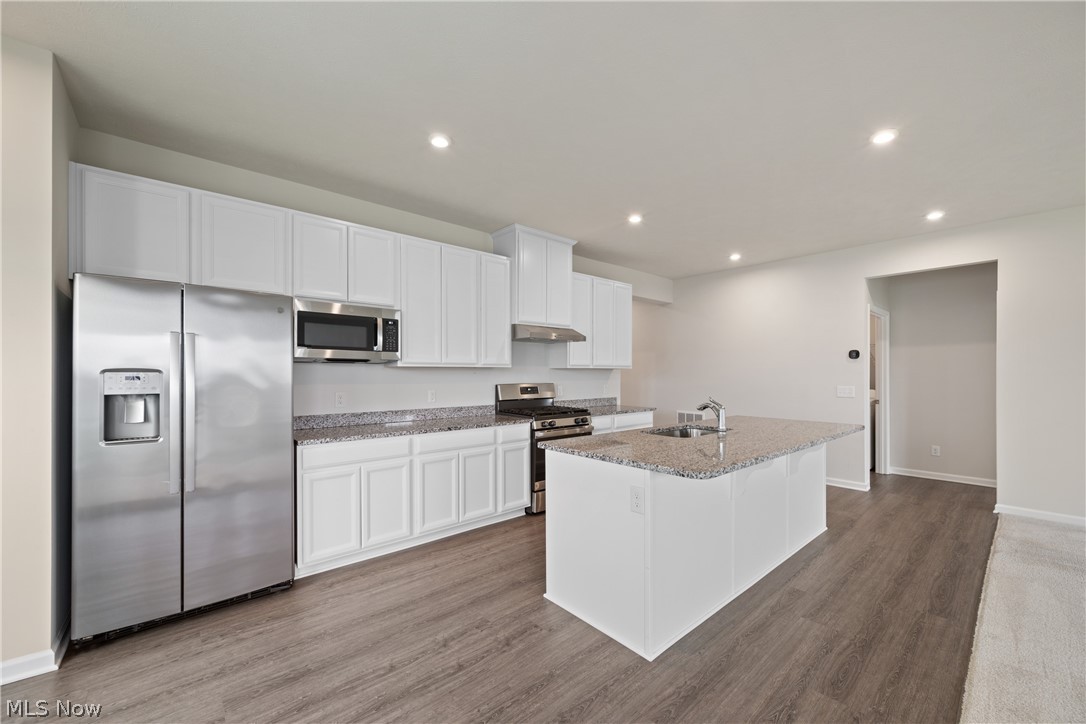 Fountains/Edgewood #4 - Residential