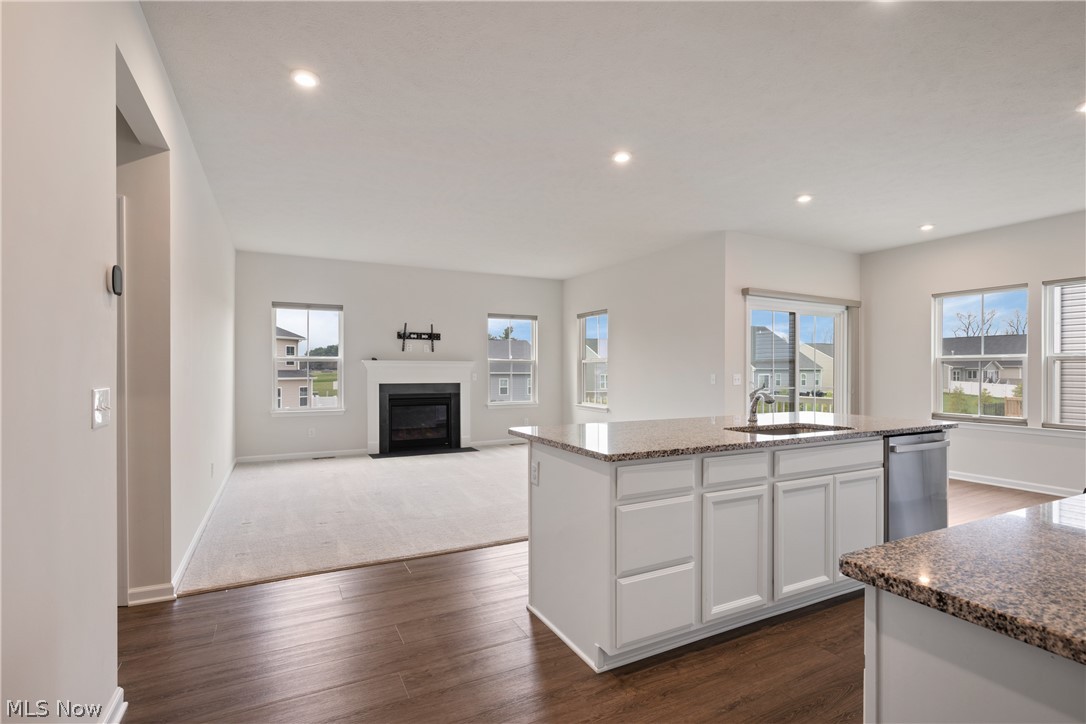 Fountains/Edgewood #4 - Residential