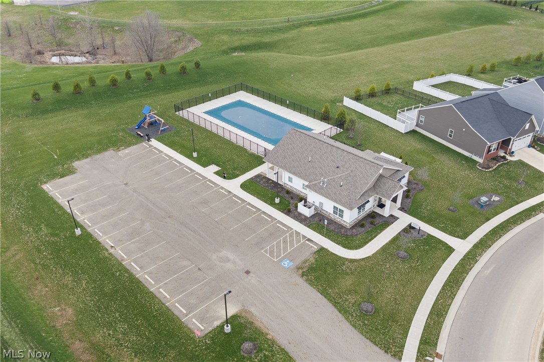 Fountains/Edgewood #4 - Residential