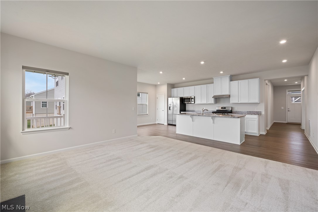 Fountains/Edgewood #4 - Residential