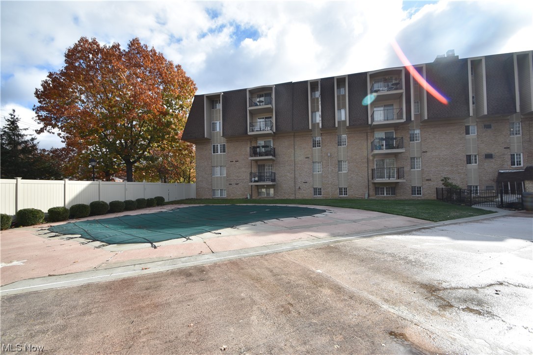 West Blvd Condo - Residential