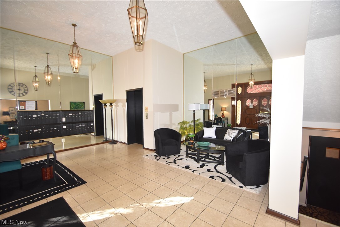 West Blvd Condo - Residential