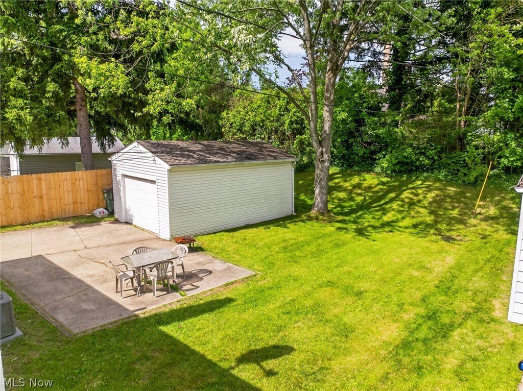 Photo of 2751 Valley Road, Cuyahoga Falls, OH 44223 (MLS # 5218805)