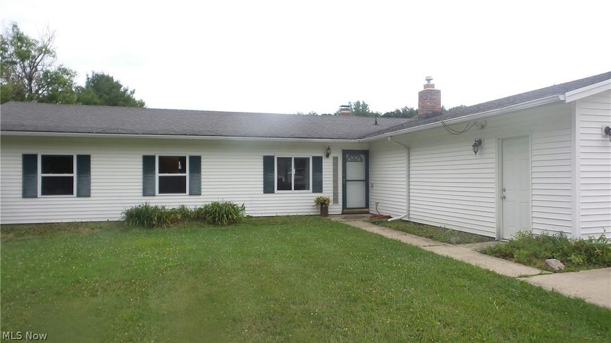 Stunning Open Floor Plan.  This ranch home has everything newer in last 7 years, majority of it in the last few years.  Large open modern floor plan offers kitchen with appls, plenty of beautiful cabinets, newer farmhouse double sink & faucet, breakfast bar.  Morning Room could be your din area and has newer LVT floor, brick woodburning fireplace and french doors leading to huge back yard.  Living Room/Great Room with Bow Window, pocket lights, newer LVT floor, large picture window and plenty of space for dining table if desired.  Off Kitchen hallway leads to full bath and laundry room, garage access.  Another full bath features very large jetted soaking tub. Three bedrooms, carpeted.  Owners bdrm has 2 closets and french doors leading to patio area.  A/C, Furnace serviced every 6 months and an ARES Air Scrubber was installed.  City Sewer replaced septic system in June 2021.  Chimneys rebuilt in 2021, liv rm ceiling was retaped and painted at that time.  Open area of home all fresh pai