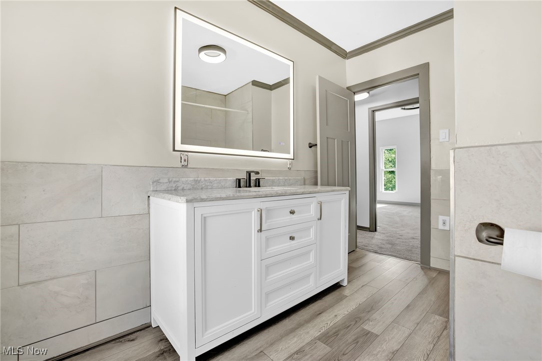 Lewis Miller - Residential