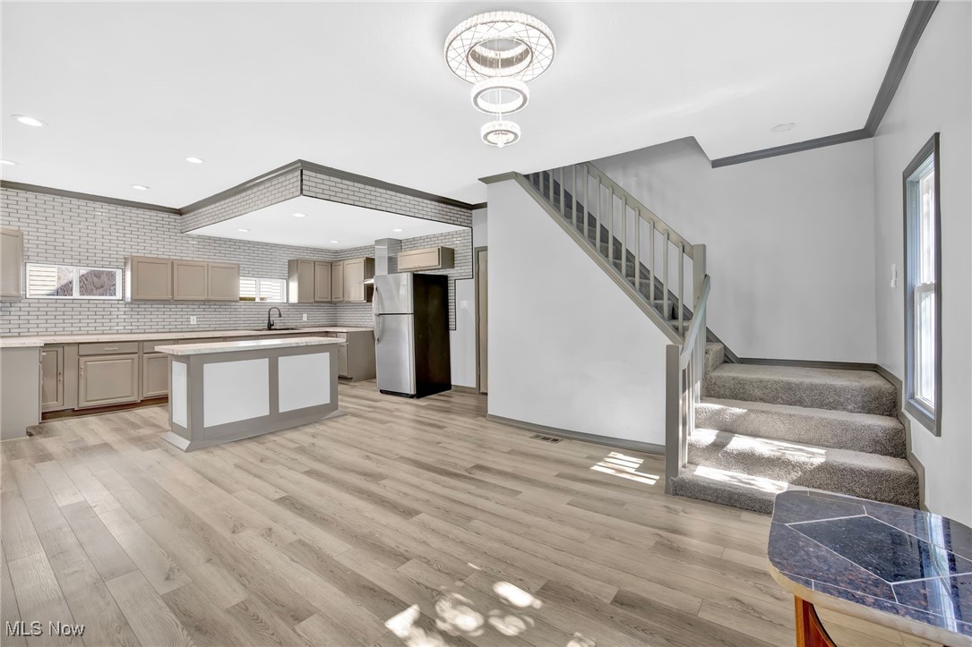 Lewis Miller - Residential