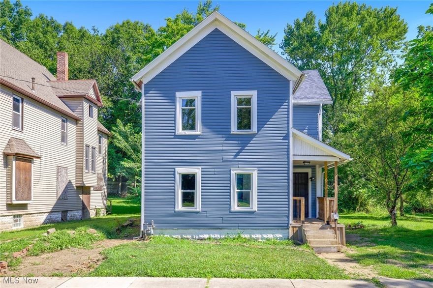 Whether you're looking for a fantastic investment opportunity or your new "home sweet home," this majorly renovated, income-producing Colonial within minutes of several amenities, food spots, and entertainment locations that Akron has to offer is the perfect place for you! The completely open main floor consists of an expansive living room, charming dining area, and a fully renovated eat-in kitchen with new SS fridge and hood, glass tile backsplash, and island. The main floor is completed by a newly added laundry room/mudroom and powder room. The second floor houses three sizeable bedrooms and fully renovated full bathroom with a tile-surround shower-tub combo and oversized vanity with stone countertops and matching backsplash. Additional fantastic updates include, but are not limited to: roof and siding (approx. 4 yrs. old), newer vinyl and glass block windows, new HWT, new vinyl flooring (main floor and bathrooms), carpet (bedrooms), several electrical and plumbing components throughout, and new lighting and plumbing fixtures throughout. The generous backyard backs to an abundance of trees, and the grassy
vacant lot next door also allows for some additional space in the city. Being within only minutes of all the amenities, food, and entertainment that Downtown Akron offers, The University of Akron, several parks, and more, this property is set in a prime location. Call to schedule a tour to see this awesome investment property today, and don't forget to ask about the "package deal" the Seller is offering!