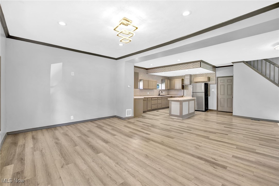 Lewis Miller - Residential