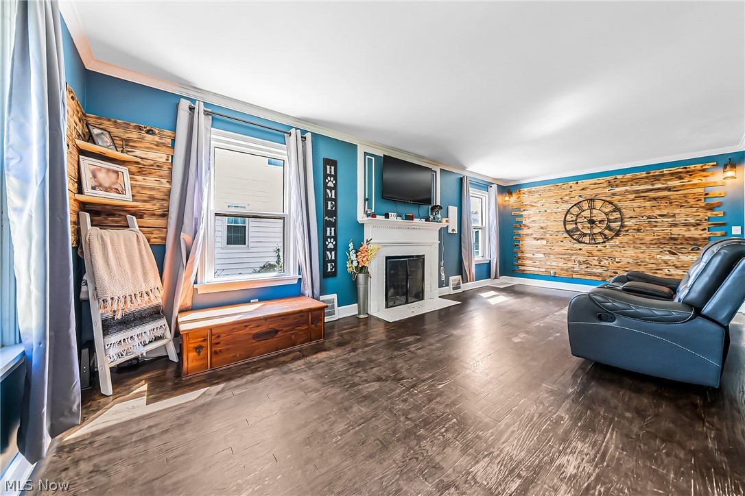 Ogontz Street - Residential