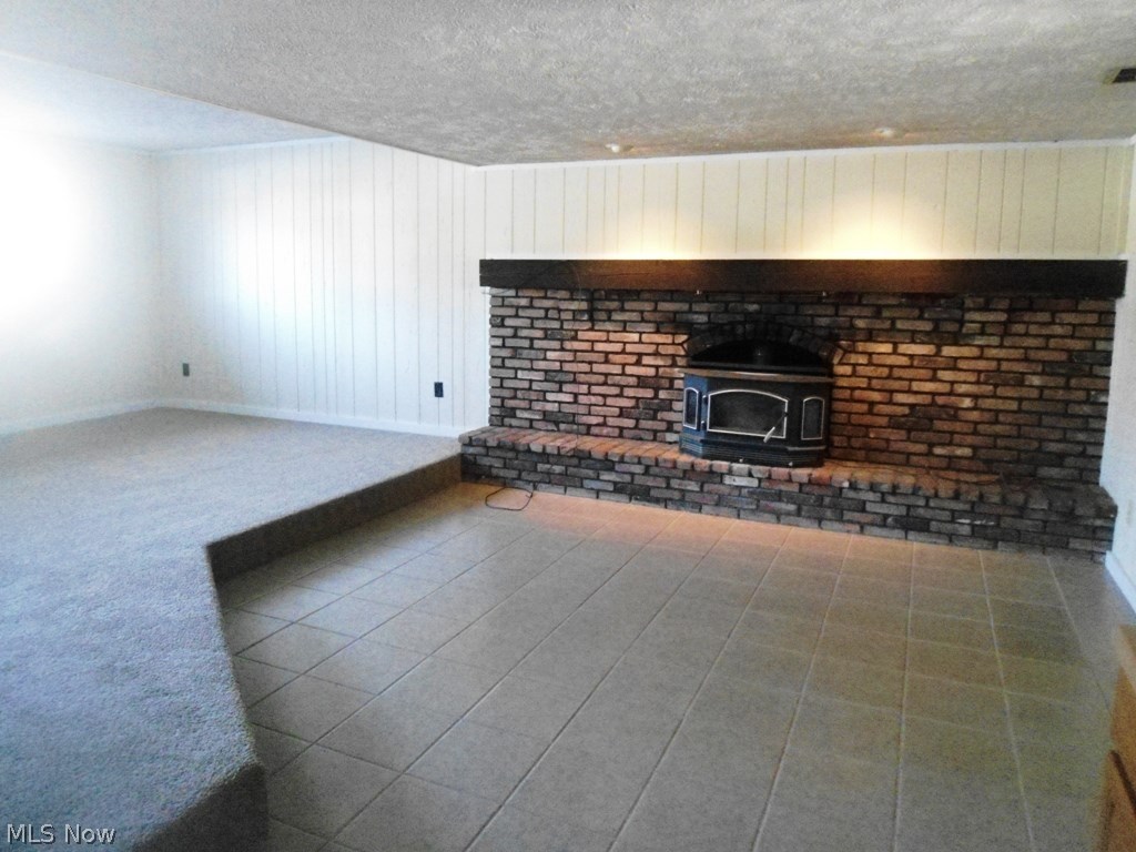 Lake Grove Estates - Residential