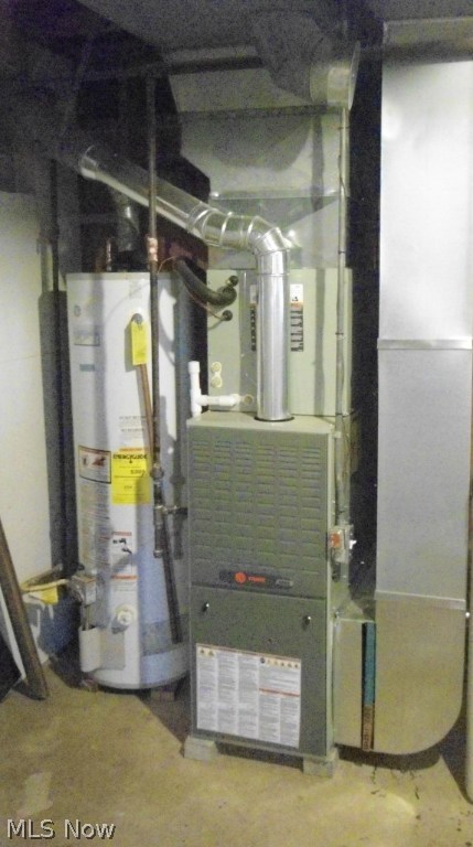 Lake Grove Estates - Residential