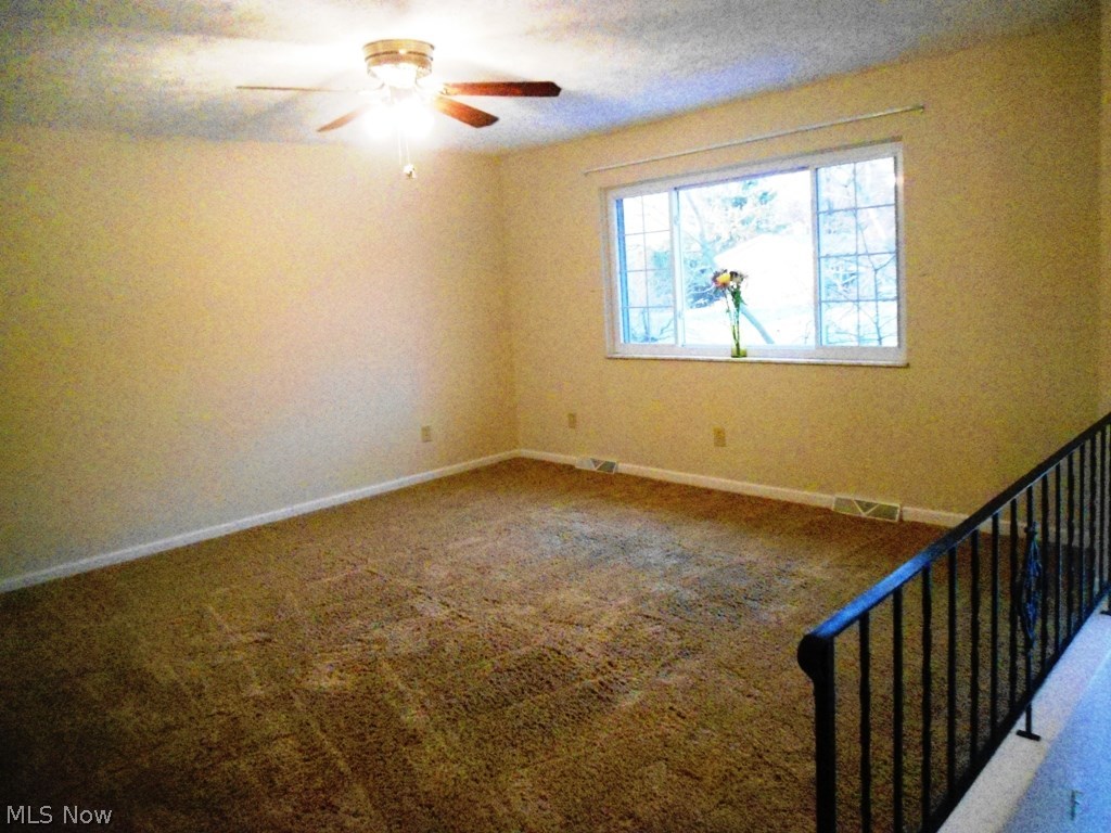 Lake Grove Estates - Residential