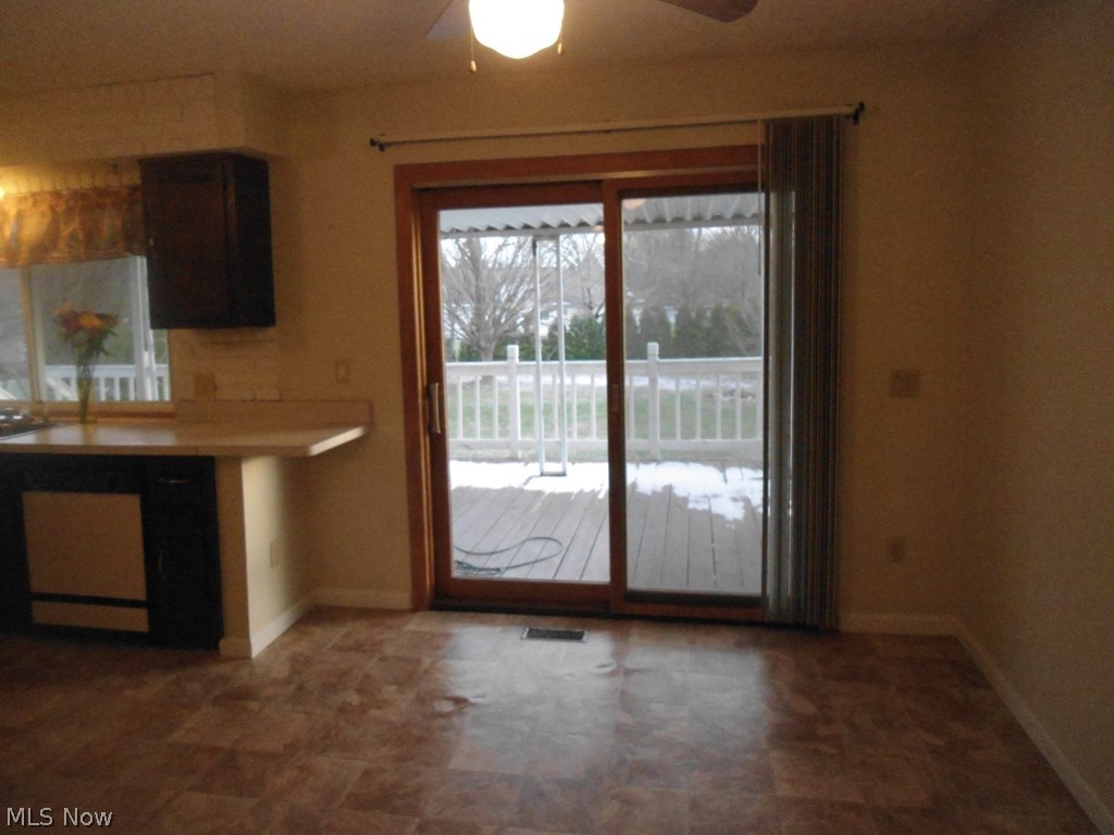 Lake Grove Estates - Residential