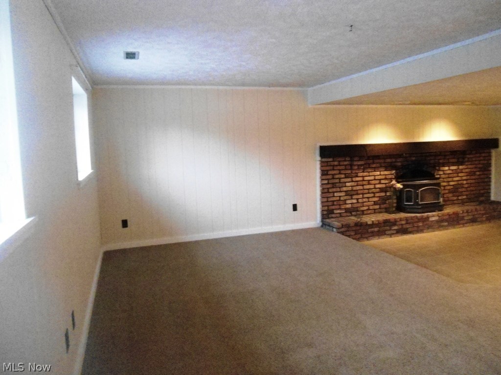 Lake Grove Estates - Residential