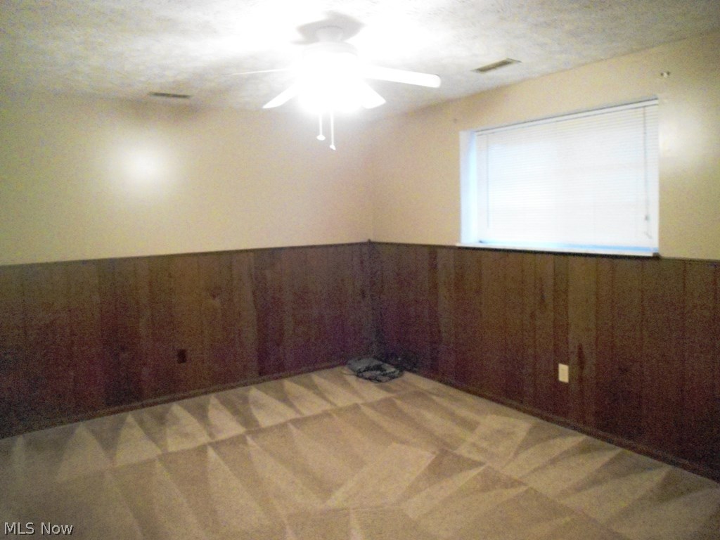 Lake Grove Estates - Residential