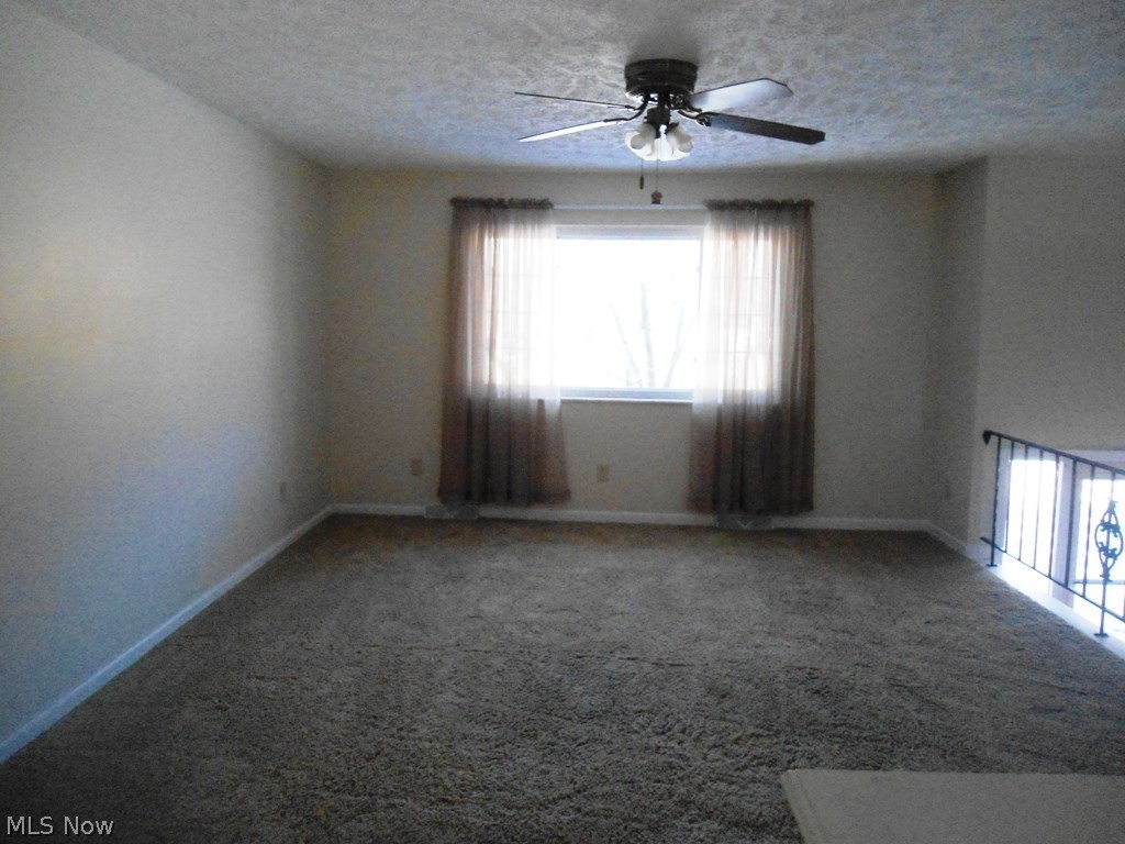 Lake Grove Estates - Residential