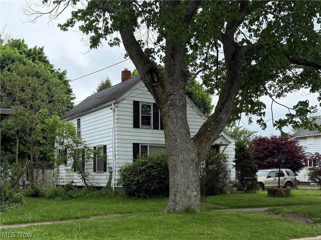 Photo of 532 Mill Street, Conneaut, OH 44030 (MLS # 5212884)