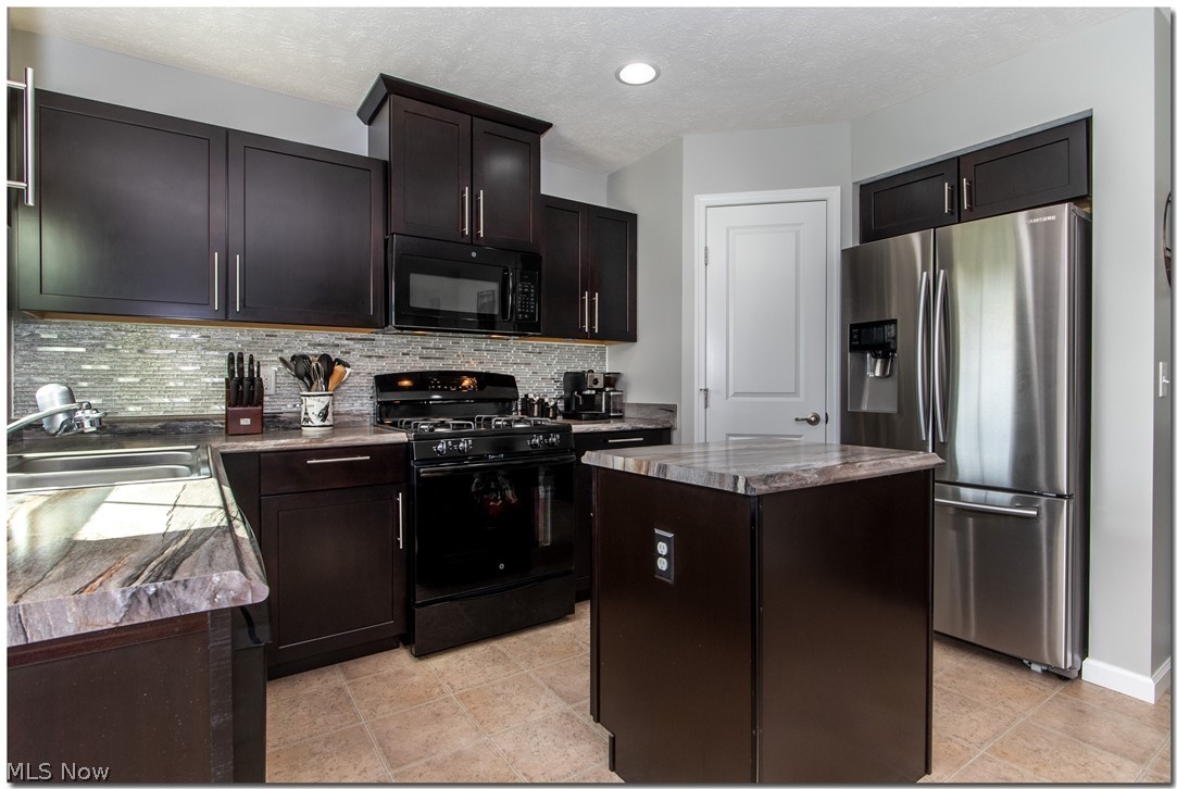 Stonegate At Waterbury Sub - Residential